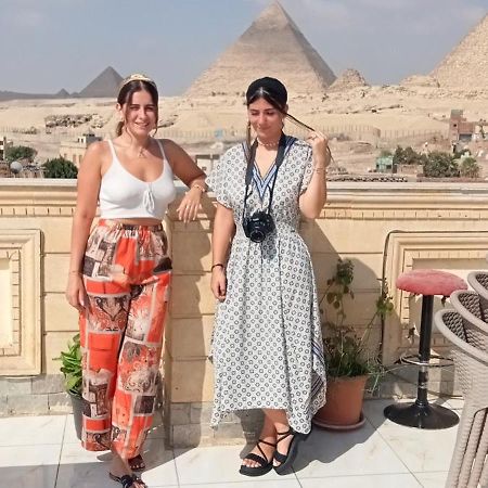 Pyramids Kingdom - Guest House Kafret el-Gabal Exteriör bild