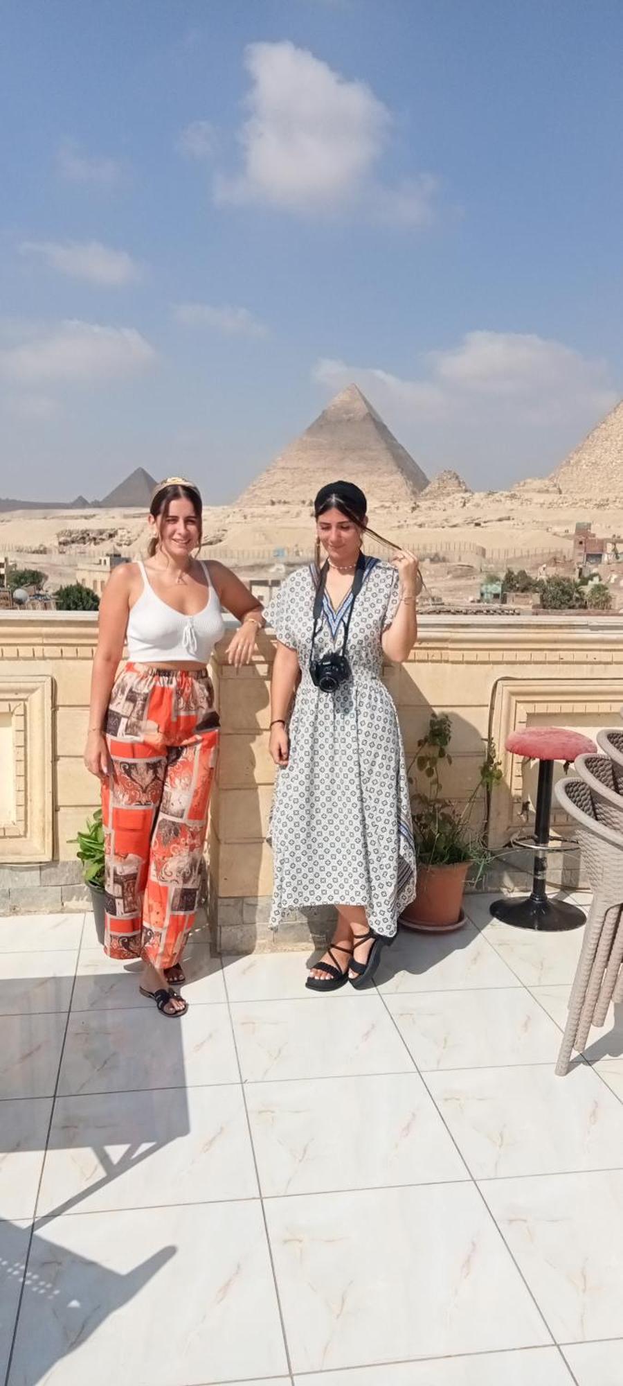 Pyramids Kingdom - Guest House Kafret el-Gabal Exteriör bild
