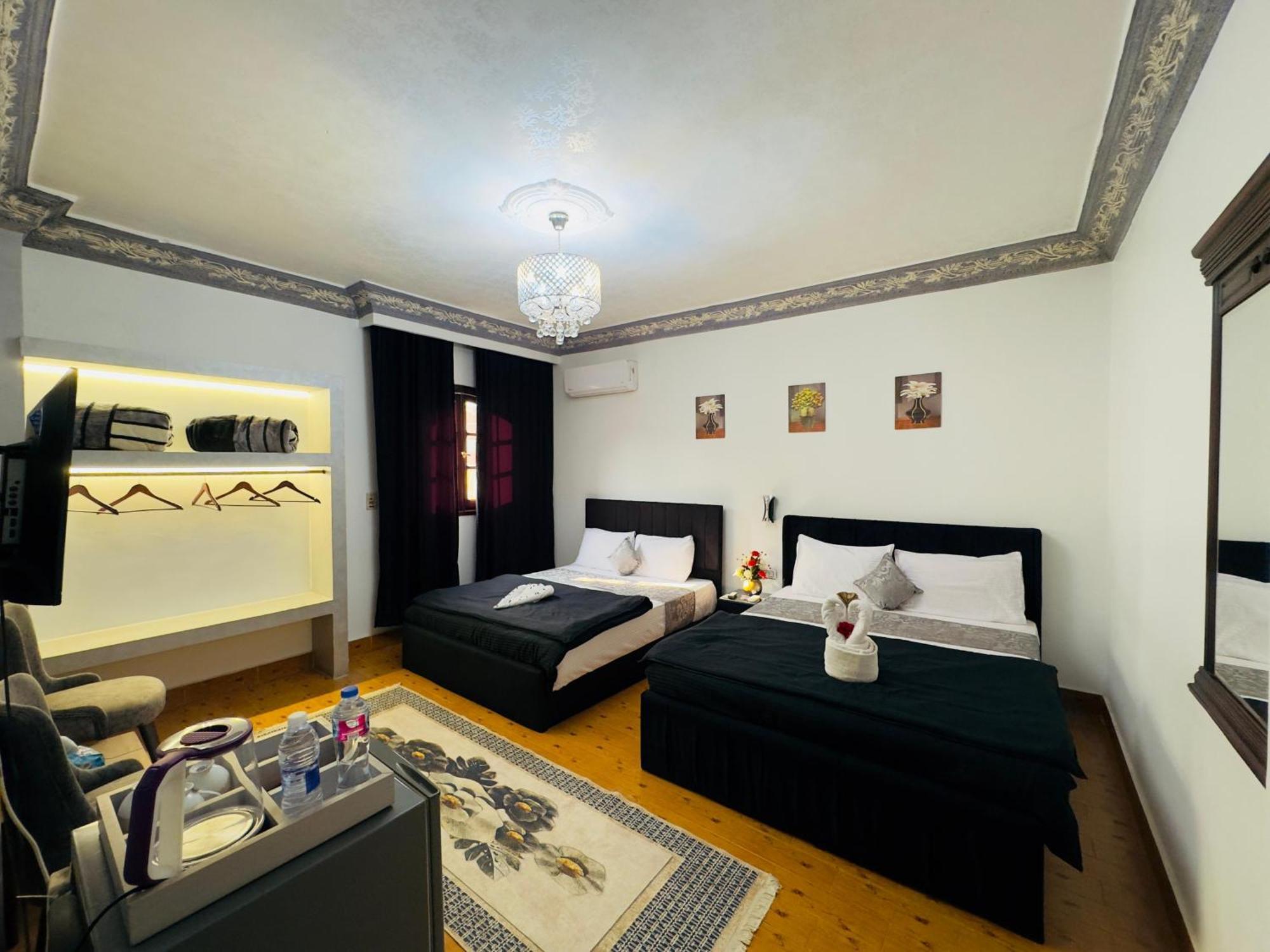 Pyramids Kingdom - Guest House Kafret el-Gabal Exteriör bild